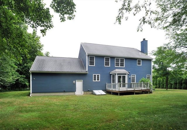 138 Pine Tree Lane, Raynham, MA 02767