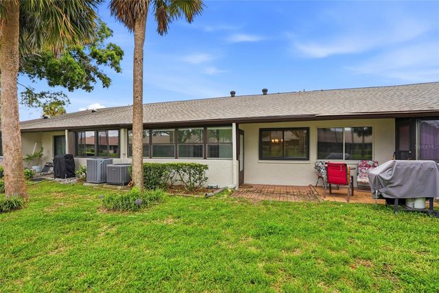 1208 14TH CIRCLE SE, Largo, FL 33771