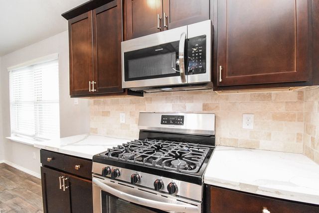 1835 Raven Vista Drive, Richmond, TX 77469