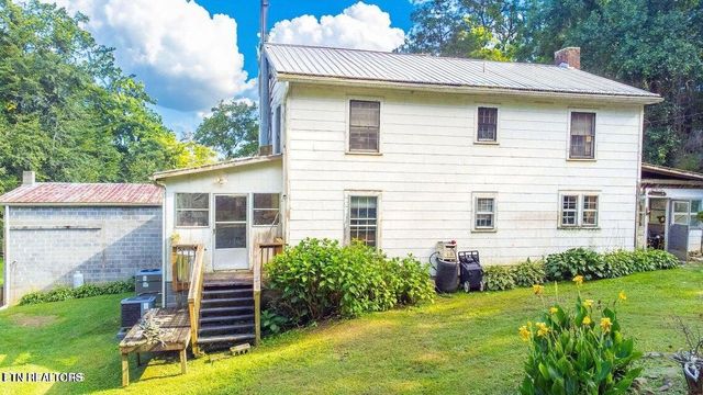 288 Zachary Rd, Sneedville, TN 37869