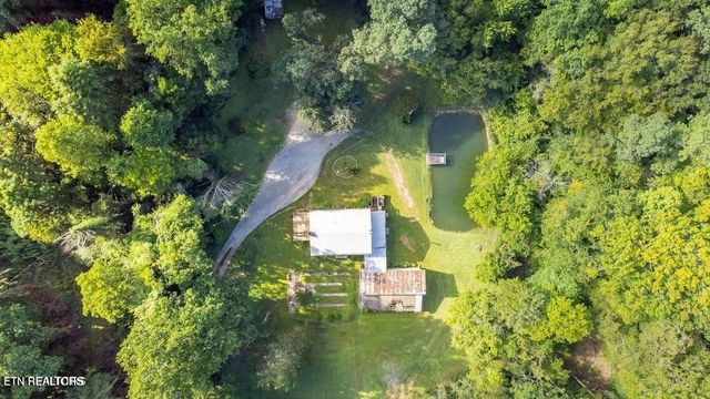 288 Zachary Rd, Sneedville, TN 37869