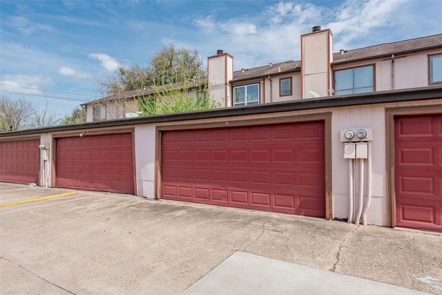 12400 Brookglade Circle 15, Houston, TX 77099