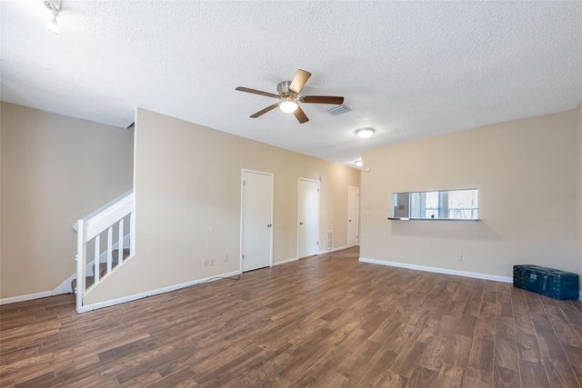 12400 Brookglade Circle 15, Houston, TX 77099