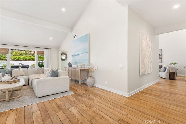 10 Maritime, Corona Del Mar, CA 92625