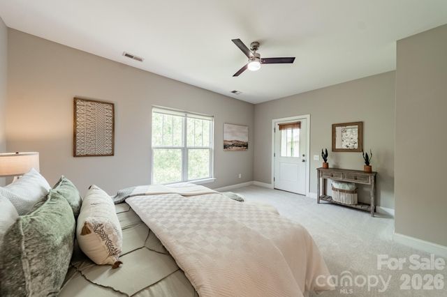 10236 Vanguard Parkway, Huntersville, NC 28078