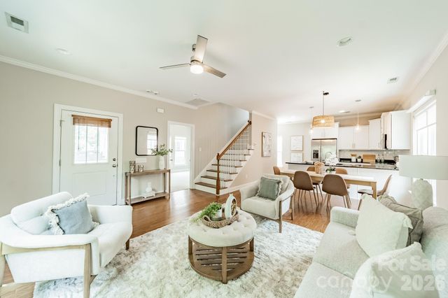 10236 Vanguard Parkway, Huntersville, NC 28078