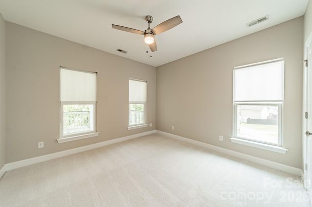 10236 Vanguard Parkway, Huntersville, NC 28078