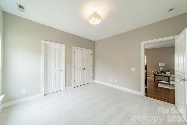 10236 Vanguard Parkway, Huntersville, NC 28078