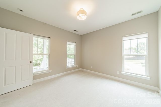 10236 Vanguard Parkway, Huntersville, NC 28078