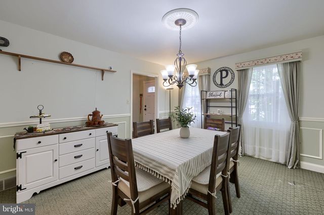 3309 CAROLINE, East Petersburg, PA 17520