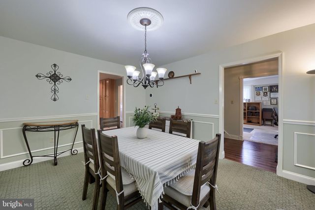 3309 CAROLINE, East Petersburg, PA 17520