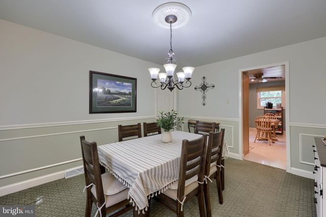 3309 CAROLINE, East Petersburg, PA 17520