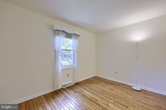 3309 CAROLINE, East Petersburg, PA 17520