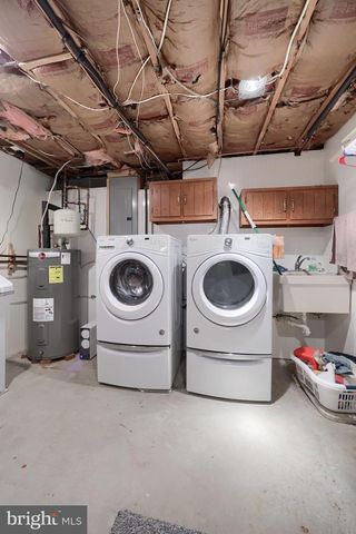 3309 CAROLINE, East Petersburg, PA 17520
