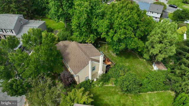 3309 CAROLINE, East Petersburg, PA 17520