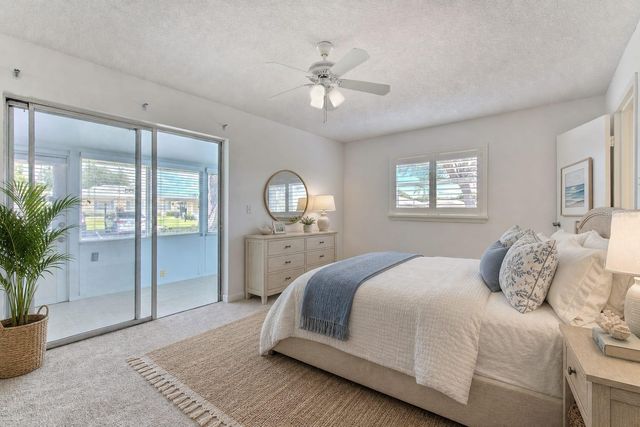 401 DORCHESTER PLACE 49, Sun City Center, FL 33573