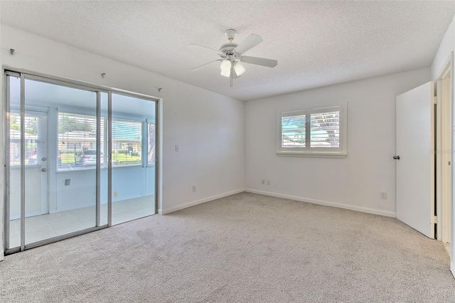 401 DORCHESTER PLACE 49, Sun City Center, FL 33573