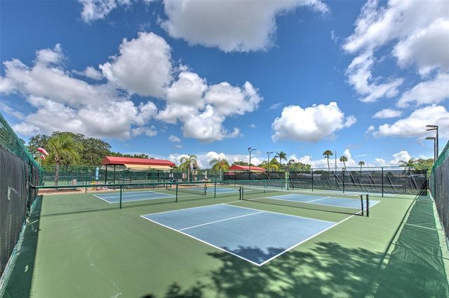 401 DORCHESTER PLACE 49, Sun City Center, FL 33573