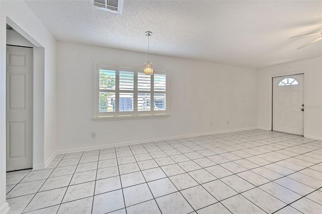 401 DORCHESTER PLACE 49, Sun City Center, FL 33573