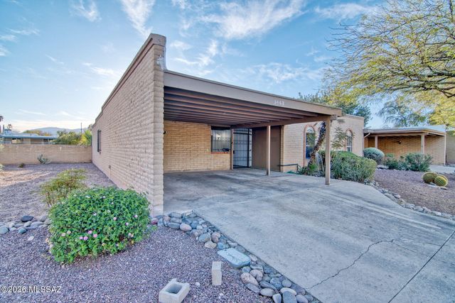 1443 S Park Lane, Tucson, AZ 85710