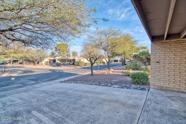 1443 S Park Lane, Tucson, AZ 85710