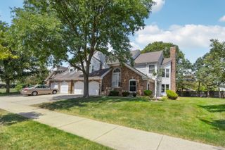 162 Willow Parkway, Buffalo Grove, IL 60089