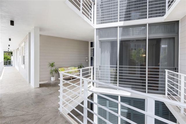 828 Hideaway CIR E 423, Marco Island, FL 34145