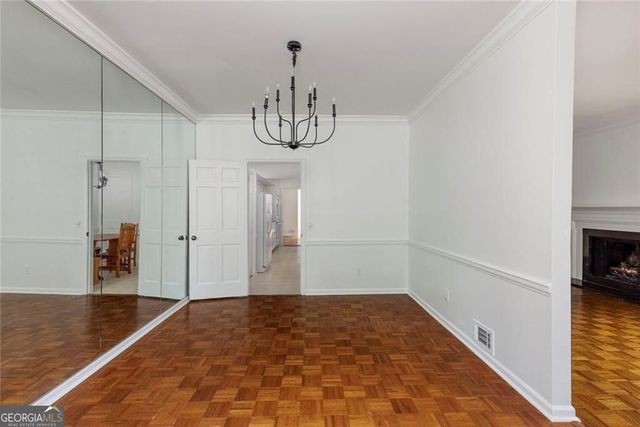 49 Willow Glen, Sandy Springs, GA 30342