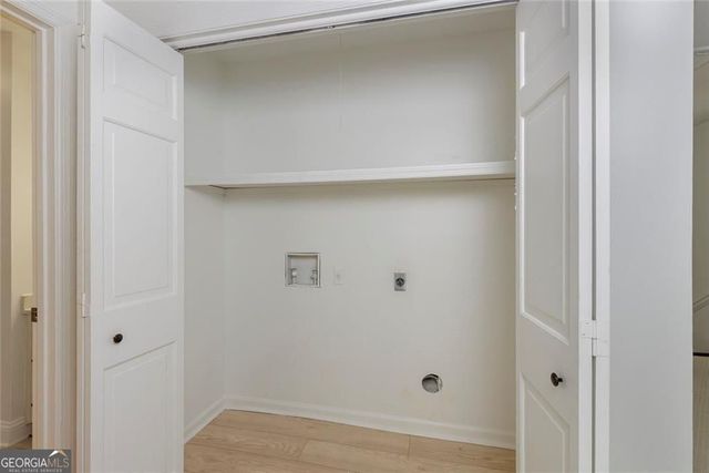 49 Willow Glen, Sandy Springs, GA 30342