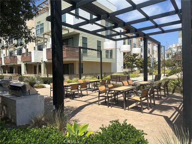 1688 Topanga, Costa Mesa, CA 92627