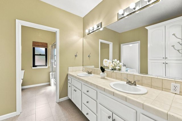 12361 Homestead Way, Auburn, CA 95603