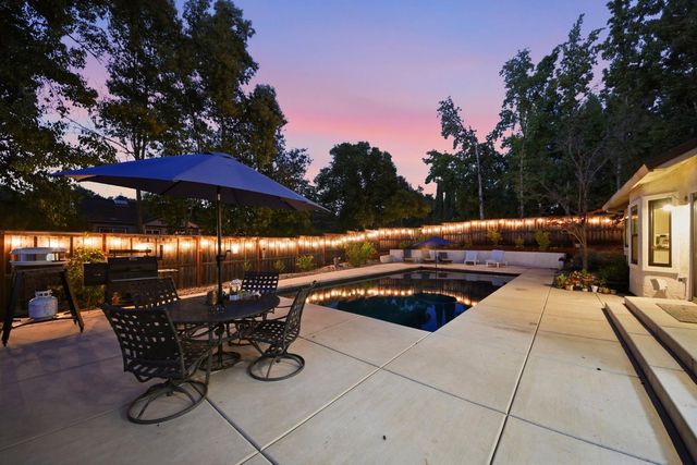 12361 Homestead Way, Auburn, CA 95603
