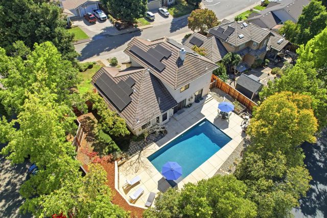 12361 Homestead Way, Auburn, CA 95603