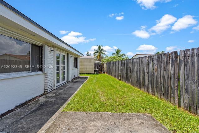 294 NW 134th Ct, Miami, FL 33182