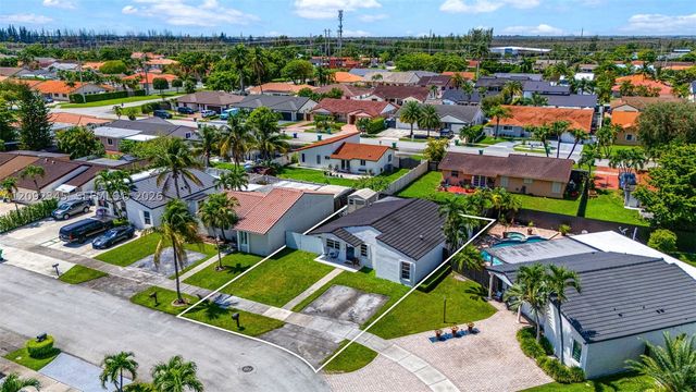 294 NW 134th Ct, Miami, FL 33182