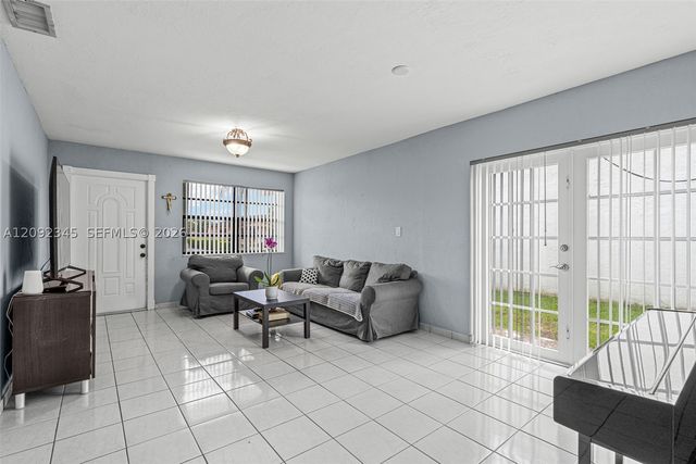 294 NW 134th Ct, Miami, FL 33182