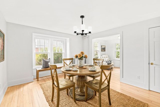 5932 Santa Monica BOULEVARD, Whitefish Bay, WI 53217