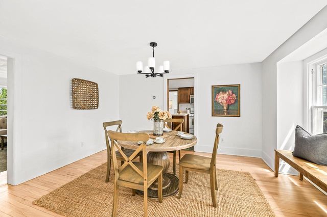 5932 Santa Monica BOULEVARD, Whitefish Bay, WI 53217