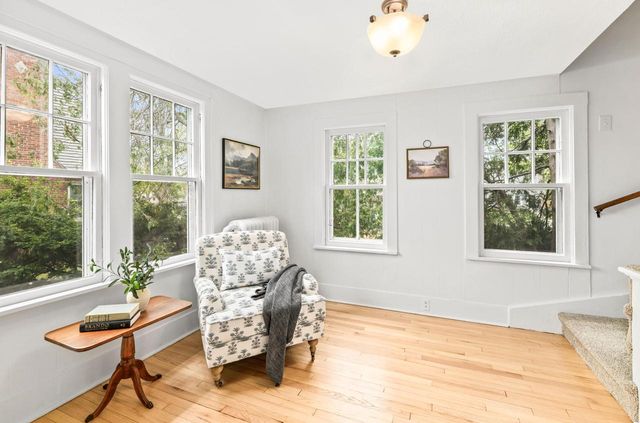 5932 Santa Monica BOULEVARD, Whitefish Bay, WI 53217