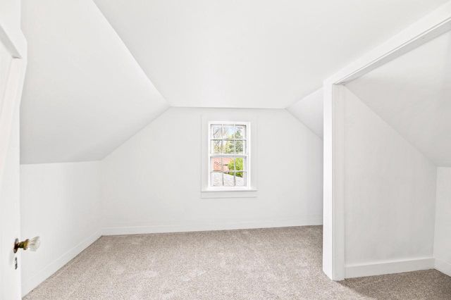 5932 Santa Monica BOULEVARD, Whitefish Bay, WI 53217