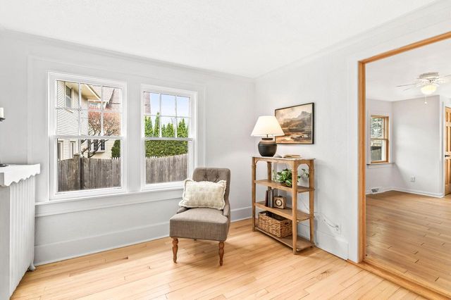5932 Santa Monica BOULEVARD, Whitefish Bay, WI 53217