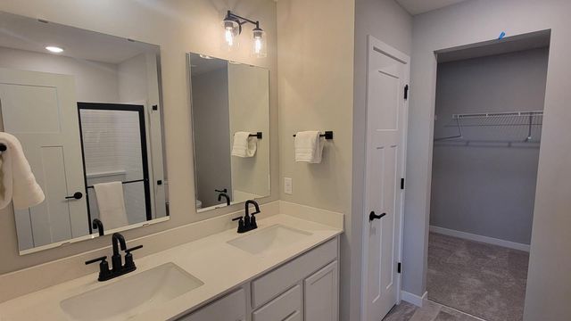 12584 Erskin Street NE, Blaine, MN 55449
