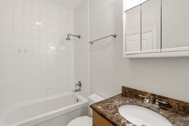 938 N Washtenaw Avenue G, Chicago, IL 60622