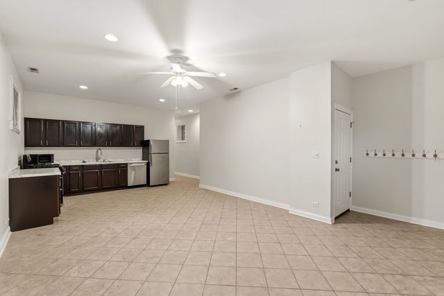 938 N Washtenaw Avenue G, Chicago, IL 60622