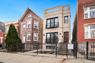 938 N Washtenaw Avenue G, Chicago, IL 60622