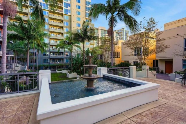 300 W Beech Street 1706, San Diego, CA 92101