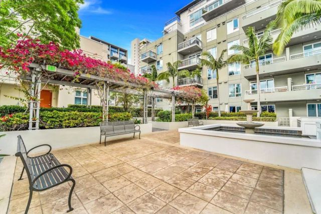 300 W Beech Street 1706, San Diego, CA 92101