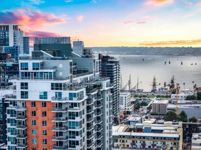 300 W Beech Street 1706, San Diego, CA 92101