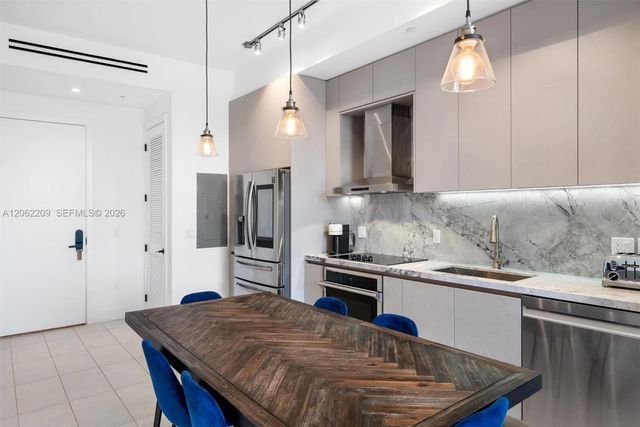 1030 15th Street 300, Miami Beach, FL 33139