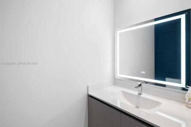 1030 15th Street 300, Miami Beach, FL 33139